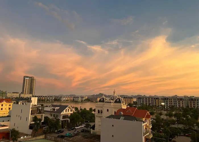 Liebeshotel Sky Hạ Long