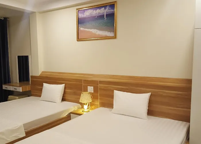 Sky Liebeshotel 2*